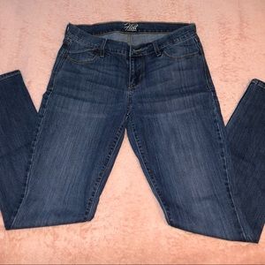 Old Navy “Flirt” Skinny Jeans